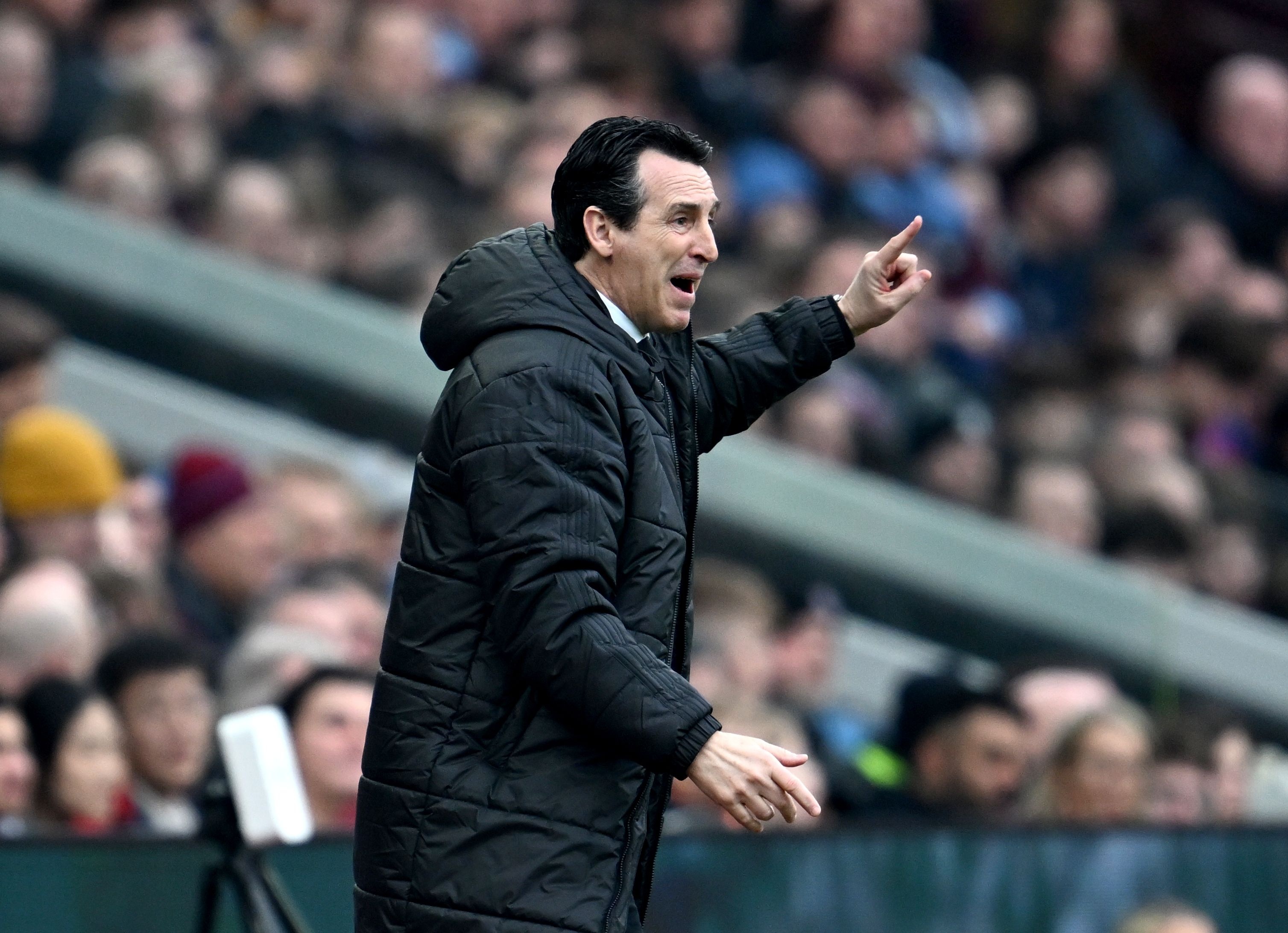 世界杯官方平台下载-欧冠资格关键战!维拉力争对切尔西联赛三连胜,并寻求赛季双杀