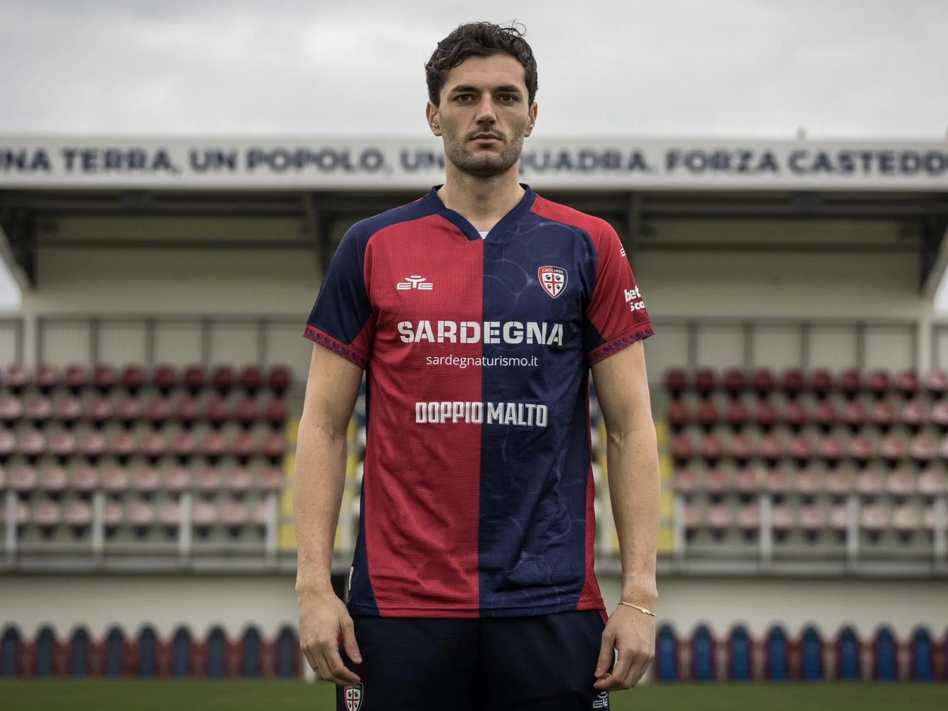 世界杯app下载-官方：科莫中卫阿尔贝托-多塞纳租借回归卡利亚里